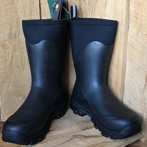 Muck Boots Men's Arctic Ice Mid Boot + Vibram Arctic Grip A.T.